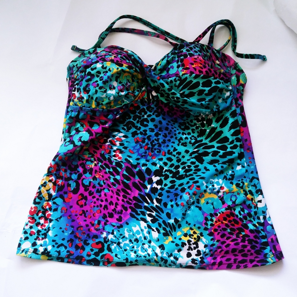 Tankini Beautifully Patterned Swim Top Medium